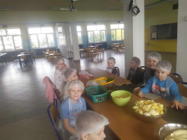 b_1024_768_0_00_images_2023_2024_Zerowki_Salatki_394423593_792230356038248_8995490388081332078_n